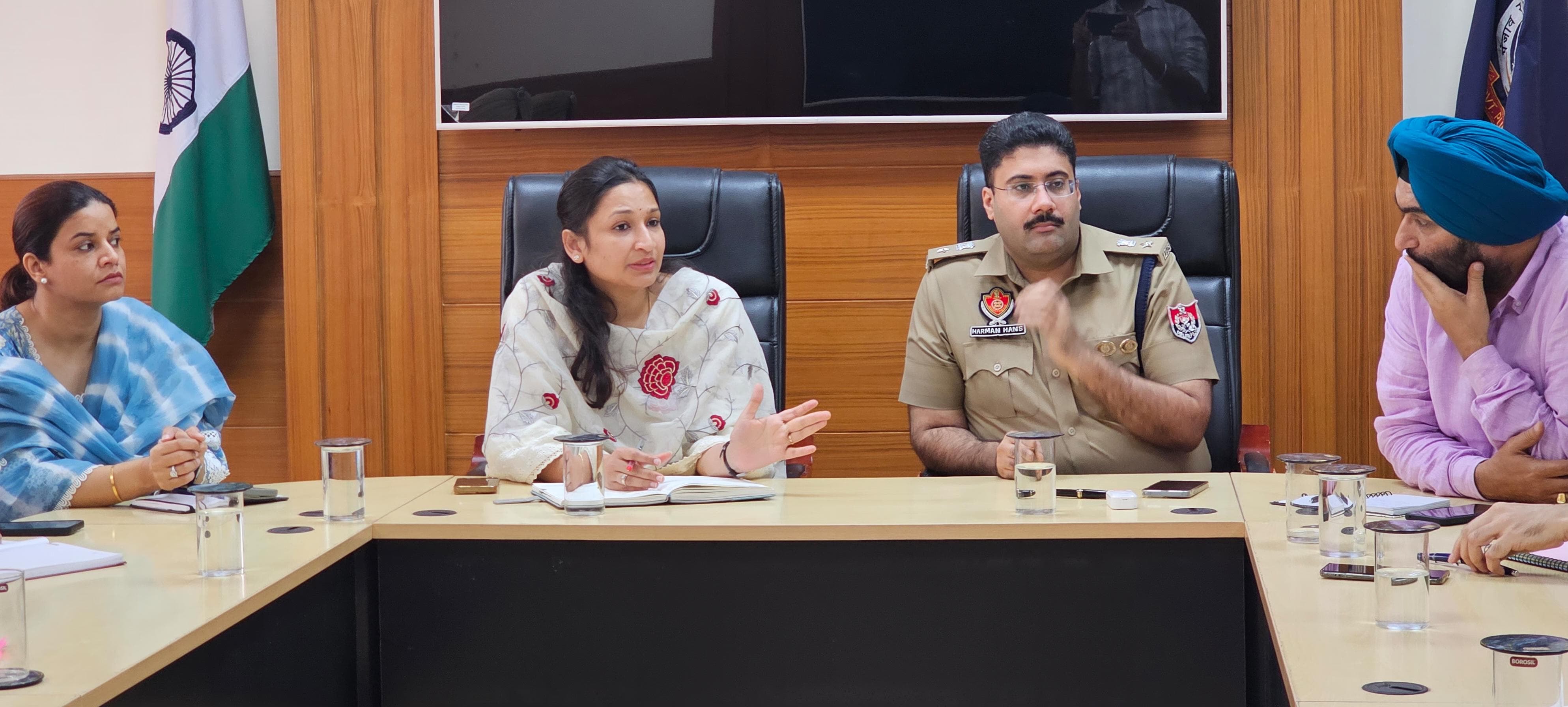 Mohali Administration Mulls Curtailing Heavy Vehicular Movement During Peak Hours on City Roads